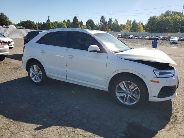 WA1HCCFS7JR025215 - 2018 AUDI Q3 PREMIUM PLUS Biały zdjęcie 4