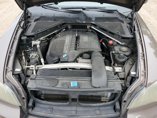 5UXZV4C54BL409240 - 2011 BMW X5 XDRIVE35I BROWN photo 12