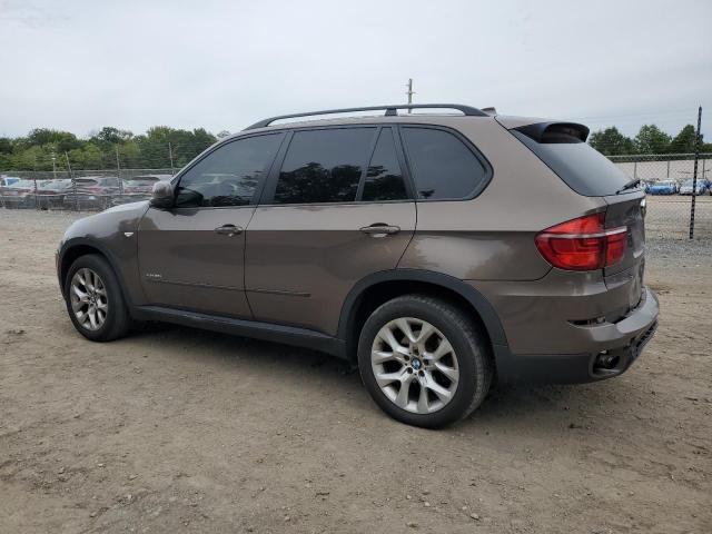 5UXZV4C54BL409240 - 2011 BMW X5 XDRIVE35I BROWN photo 2