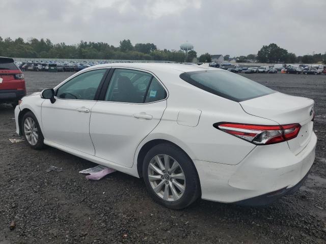 4T1B11HK7KU815577 - 2019 TOYOTA CAMRY L თეთრი ფოტო 2