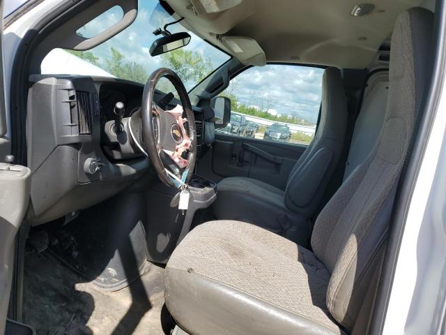 1GCWGAFG9J1339867 - 2018 CHEVROLET EXPRESS G2500 白色 照片 7