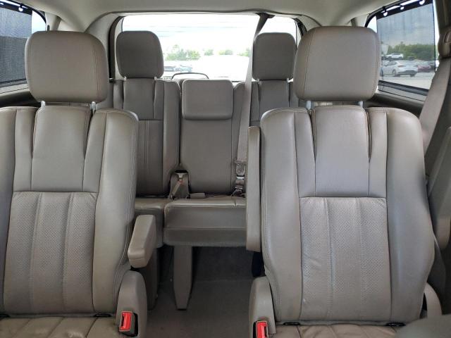 2A4RR8DG1BR676785 - 2011 CHRYSLER TOWN & COU TOURING L GOLD photo 10