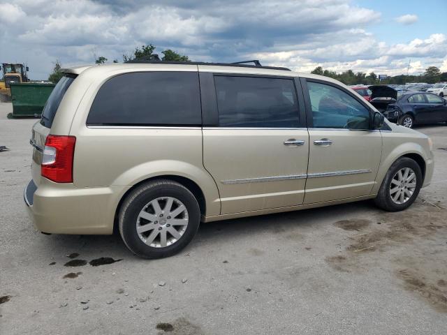 2A4RR8DG1BR676785 - 2011 CHRYSLER TOWN & COU TOURING L GOLD photo 3