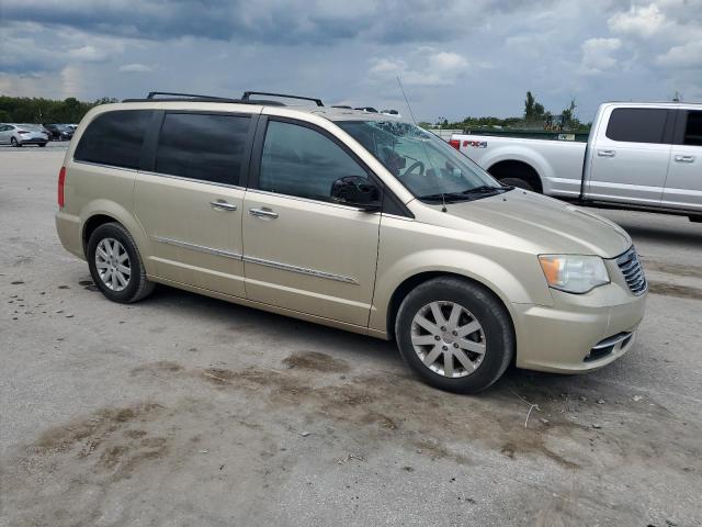 2A4RR8DG1BR676785 - 2011 CHRYSLER TOWN & COU TOURING L GOLD photo 4
