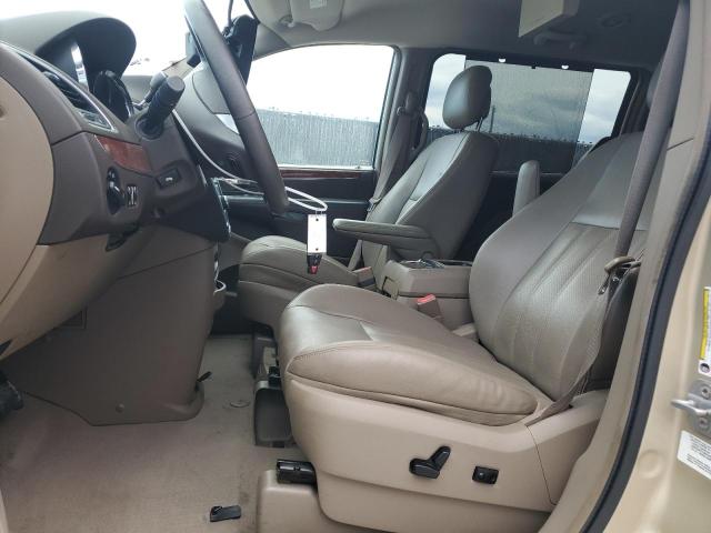 2A4RR8DG1BR676785 - 2011 CHRYSLER TOWN & COU TOURING L GOLD photo 7