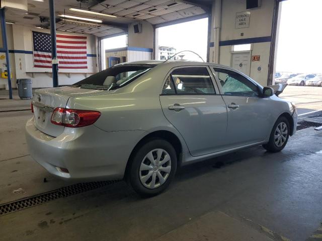 2T1BU4EE7DC091773 - 2013 TOYOTA COROLLA BASE SILVER photo 3