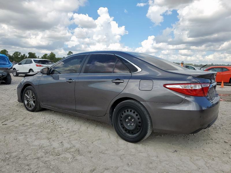 4T1BF1FK9FU997261 - 2015 TOYOTA CAMRY LE GRAY photo 2