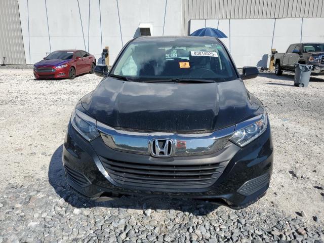 3CZRU5H33MM702947 - 2021 HONDA HR-V LX Schwarz Foto 5