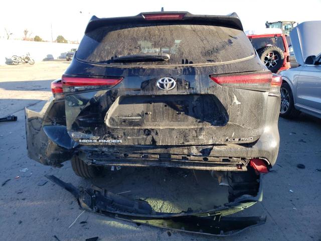 5TDGZRBH9MS141826 - 2021 TOYOTA HIGHLANDER XLE BLACK photo 6