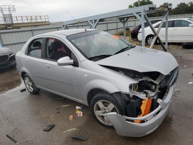 KL1TG56606B652011 - 2006 CHEVROLET AVEO LT Күміс фото 4