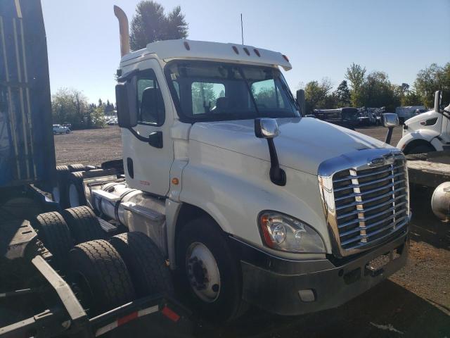 2014 FREIGHTLINER CASCADIA, 