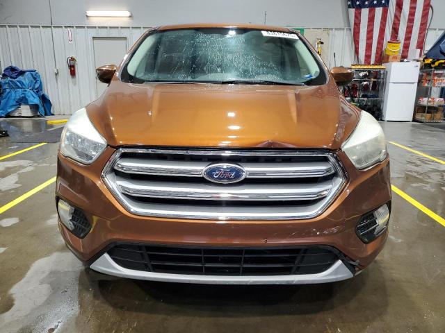 1FMCU0GD9HUD08343 - 2017 FORD ESCAPE SE BROWN photo 5