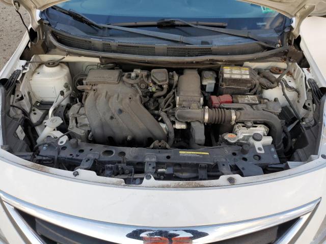 3N1CN7AP0JL881972 - 2018 NISSAN VERSA S Weiß Foto 11