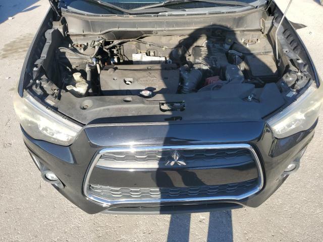 4A4AP3AU9DE023832 - 2013 MITSUBISHI OUTLANDER ES 黑色 照片 12