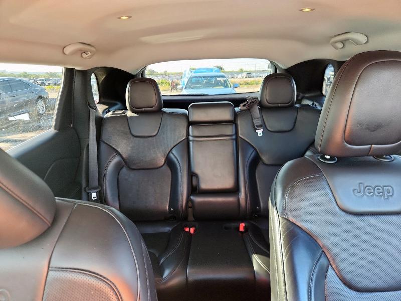 1C4PJLDB1KD123259 - 2019 JEEP CHEROKEE LIMITED WHITE photo 10