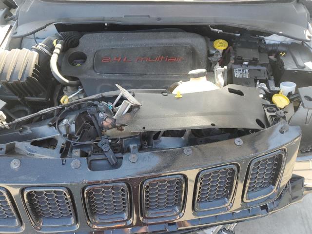 3C4NJDBB9JT307115 - 2018 JEEP COMPASS LATITUDE თეთრი ფოტო 11