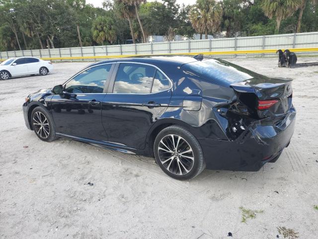 4T1B11HK3JU558495 - 2018 TOYOTA CAMRY L 黑色 照片 2