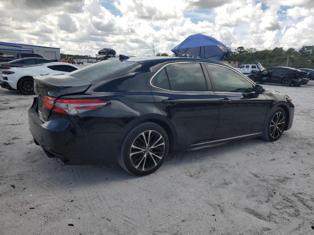 4T1B11HK3JU558495 - 2018 TOYOTA CAMRY L 黑色 照片 3