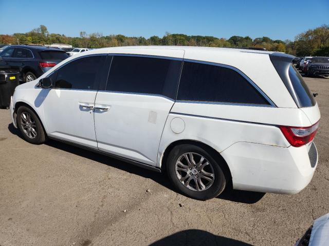 5FNRL5H48BB063659 - 2011 HONDA ODYSSEY EX WHITE photo 2