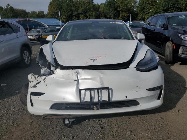 5YJ3E1EB7JF122016 - 2018 TESLA MODEL 3 أبيض صورة 5