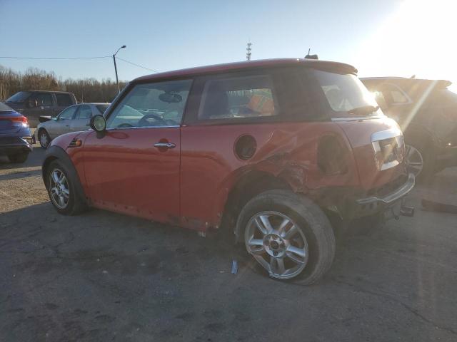 WMWSU3C59CT262492 - 2012 MINI COOPER RED photo 2