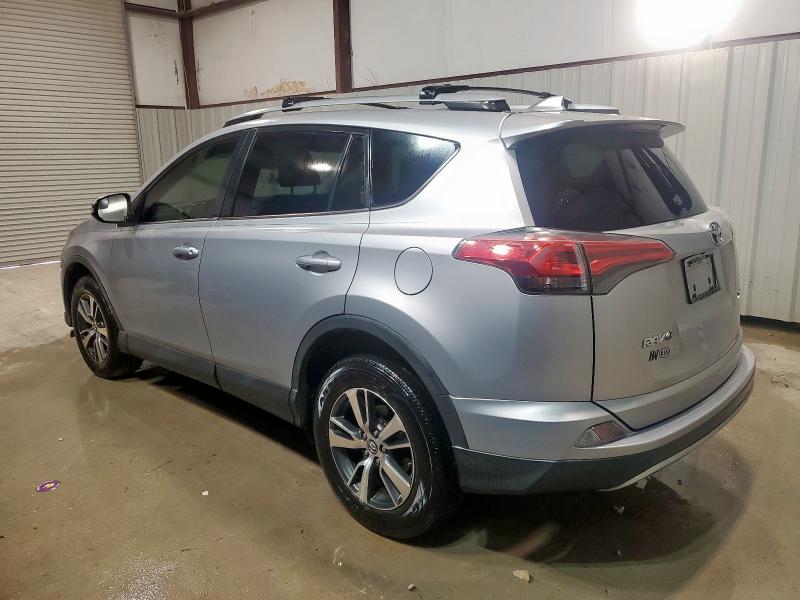 2T3WFREVXHW365973 - 2017 TOYOTA RAV4 XLE Gümüş foto 2