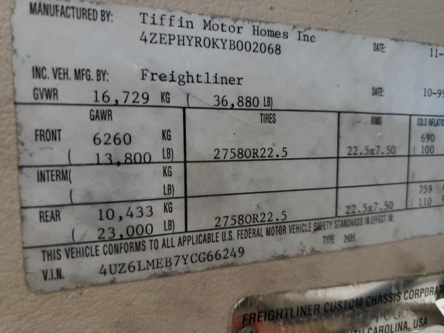 4UZ6LMEB7YCG66249 - 2000 FREIGHTLINER CHASSIS VCL SILVER photo 10