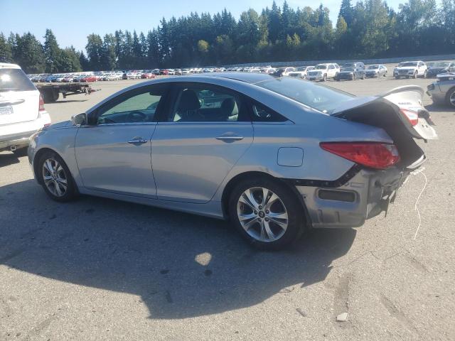 5NPEC4AC9CH366611 - 2012 HYUNDAI SONATA SE SILVER photo 2
