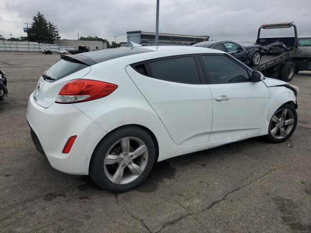 KMHTC6ADXFU226603 - 2015 HYUNDAI VELOSTER თეთრი ფოტო 3