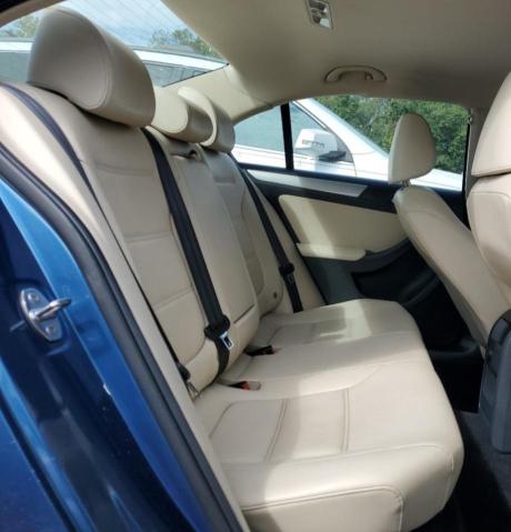 3VWDB7AJ9HM356352 - 2017 VOLKSWAGEN JETTA SE BLUE photo 10