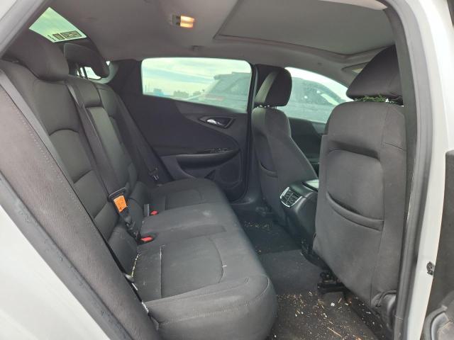 1G1ZE5ST5HF195057 - 2017 CHEVROLET MALIBU LT WHITE photo 10