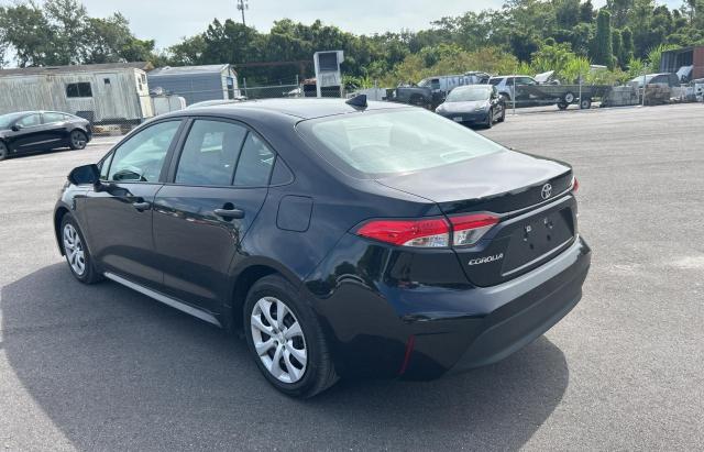 5YFB4MDE0RP145570 - 2024 TOYOTA COROLLA LE შავი ფოტო 3