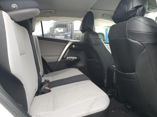 JTMWFREV0HJ111025 - 2017 TOYOTA RAV4 XLE WHITE photo 11