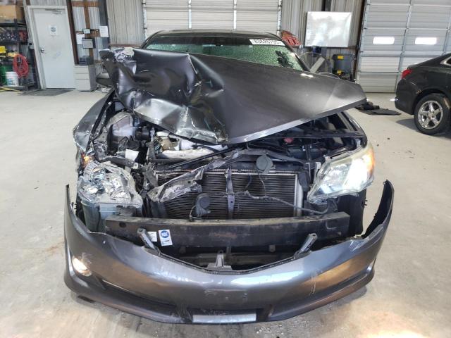 4T1BK1FK0CU011736 - 2012 TOYOTA CAMRY SE Grafit foto 5