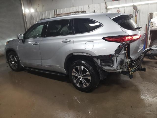 5TDHZRBH5LS509339 - 2020 TOYOTA HIGHLANDER XLE SILVER photo 2