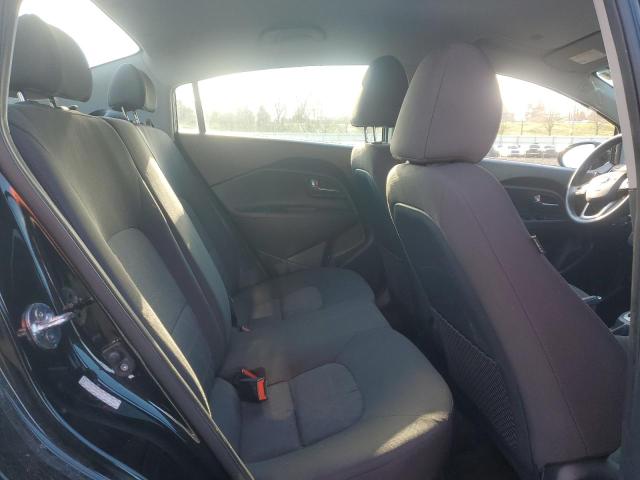 KNADM4A37H6111589 - 2017 KIA RIO LX BLACK photo 10