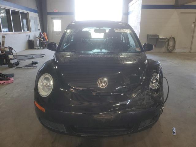 3VWPW3AG6AM007542 - 2010 VOLKSWAGEN NEW BEETLE შავი ფოტო 5