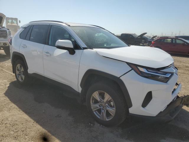 2T3P1RFV0SC510349 - 2025 TOYOTA RAV4 XLE WHITE photo 4