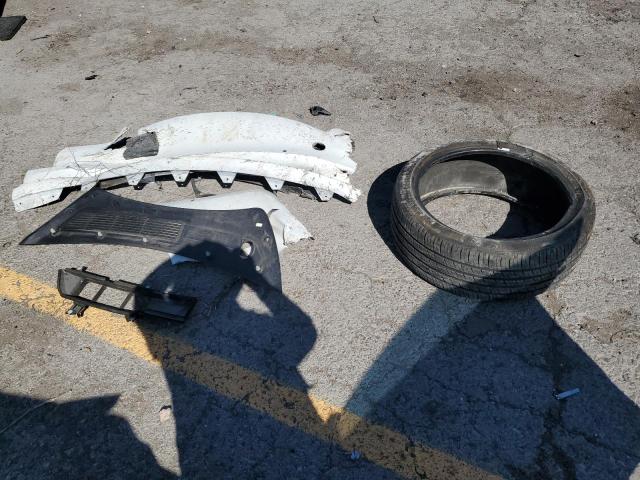 5YJ3E1EA4JF015688 - 2018 TESLA MODEL 3 Blanco foto 12