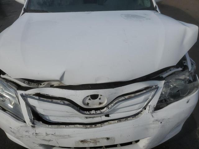 4T1BF3EK5BU777025 - 2011 TOYOTA CAMRY BASE 白色 照片 11