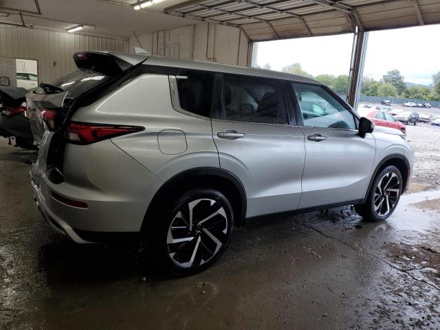 JA4J4VA82RZ073044 - 2024 MITSUBISHI OUTLANDER SE 银色 照片 3