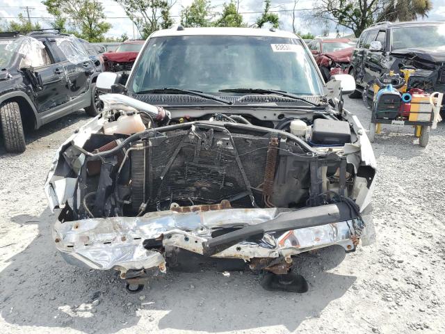 2GCEC13T351335712 - 2005 CHEVROLET SILVERADO C1500 白色 照片 5