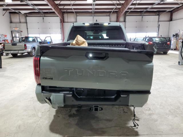 5TFNA5DBXRX230287 - 2024 TOYOTA TUNDRA CREWMAX PLATINUM ნაცრისფერი ფოტო 6