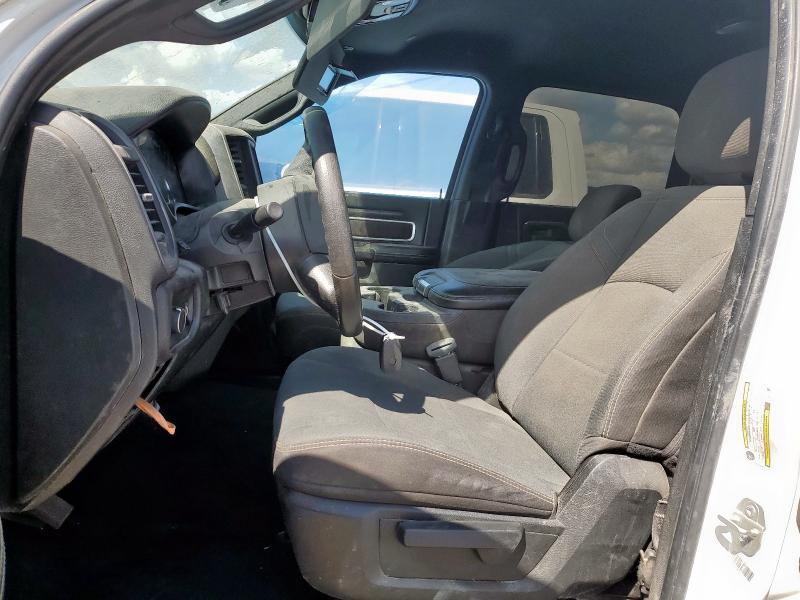 3C6UR5CJ6RG180822 - 2024 RAM 2500 TRADESMAN WHITE photo 7