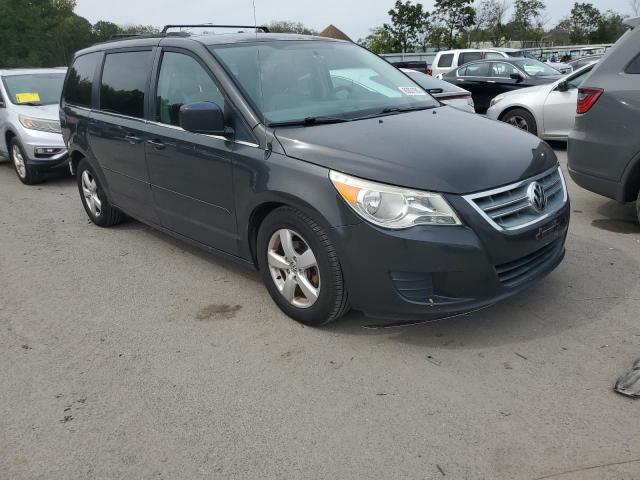 2V4RW3DGXBR739860 - 2011 VOLKSWAGEN ROUTAN SE Qara foto 4