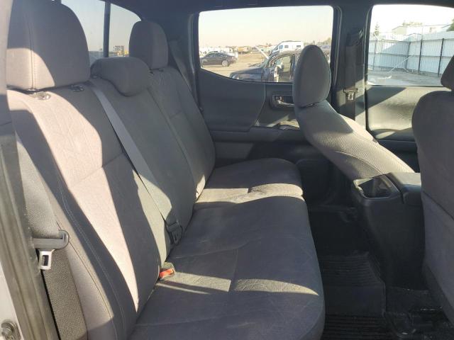 3TMDZ5BN4JM043235 - 2018 TOYOTA TACOMA DOUBLE CAB 银色 照片 10