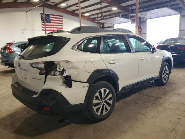 4S4BTAAC2S3208182 - 2025 SUBARU OUTBACK WHITE photo 3