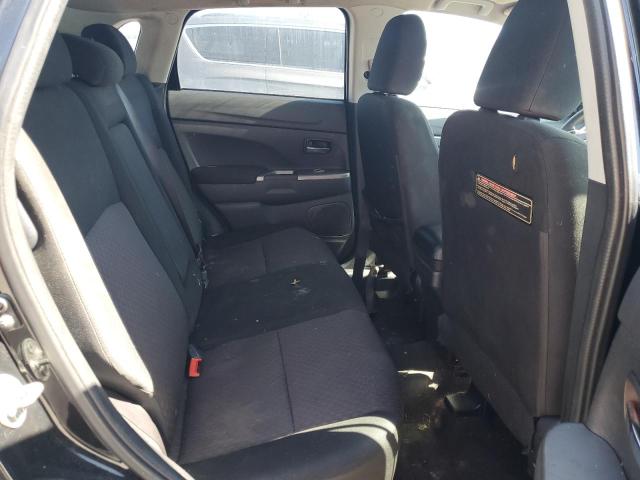 JA4AP3AU9JZ025053 - 2018 MITSUBISHI OUTLANDER ES Noir photo 11