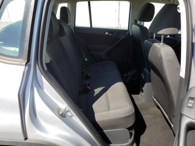 WVGAV7AX1FW570097 - 2015 VOLKSWAGEN TIGUAN S 银色 照片 11