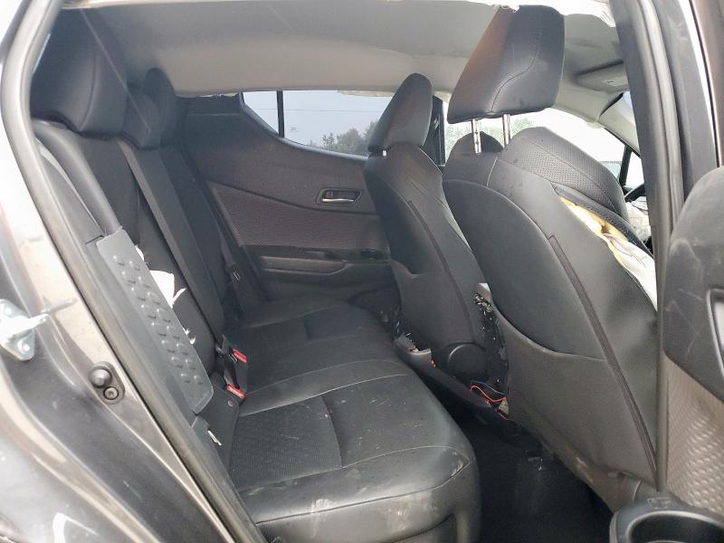 NMTKHMBX2MR128115 - 2021 TOYOTA C-HR XLE Boz foto 11